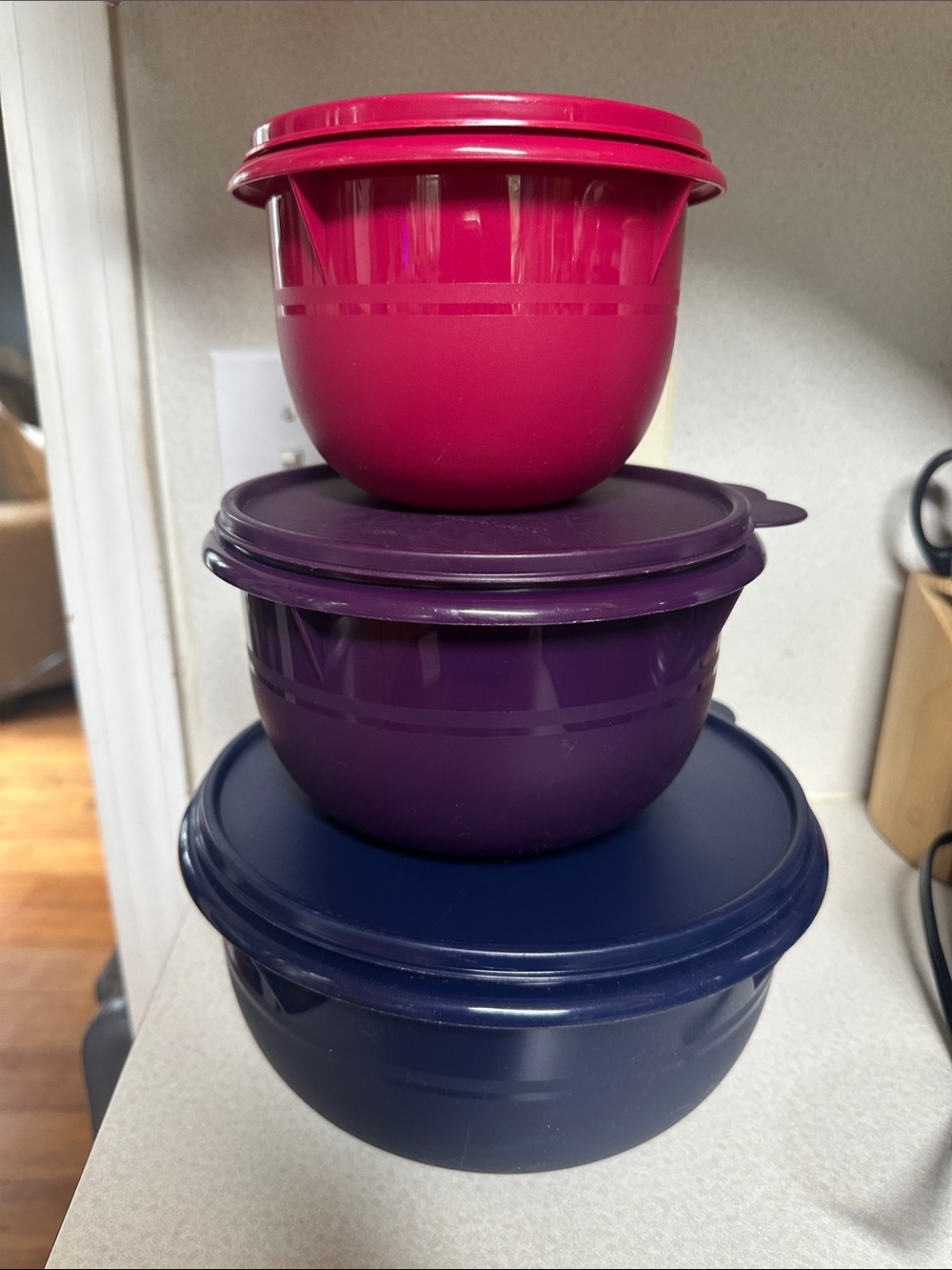 Tupperware set of 3 Stackable Plastic Food Storage Bowl Set - Pink, Purple, Navy